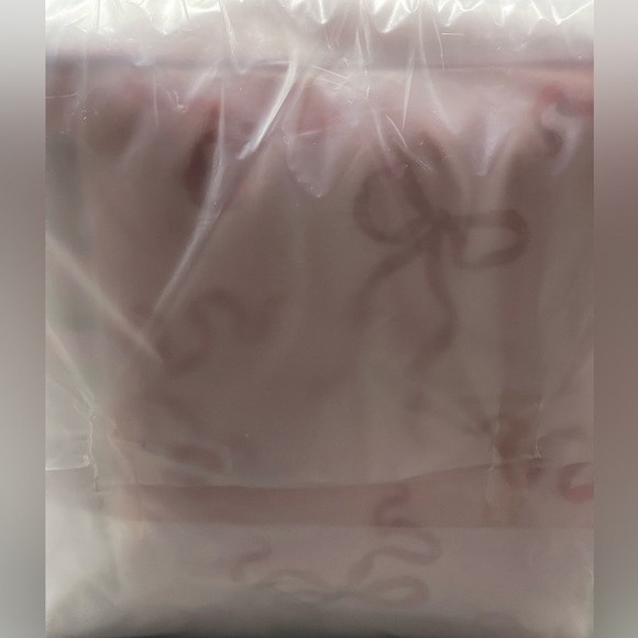 NEW Victoria’s Secret PINK & RED BOWS 4 in 1 MAKEUP TRAIN CASE - Picture 6 of 8